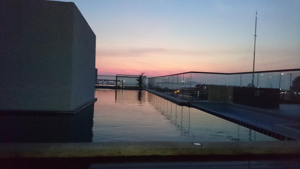 Water Park Unit Apartment Pattaya Ngoại thất bức ảnh